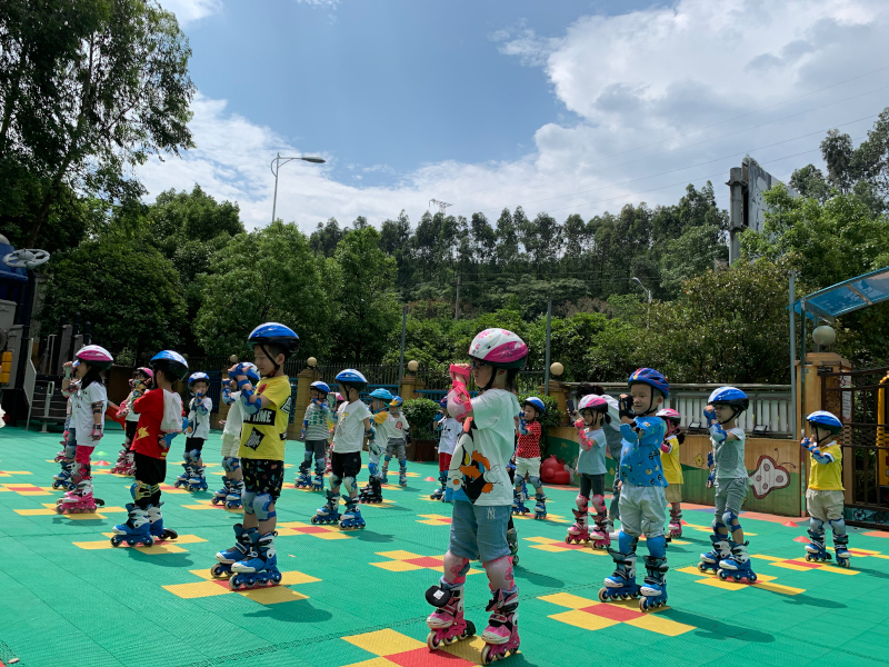 郴州市開發區金色啟航幼兒園師生風采